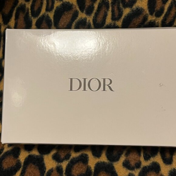 NIB DIOR Pouch Cosmetic Organizer Makeup Bag Pink - Picture 6 of 6